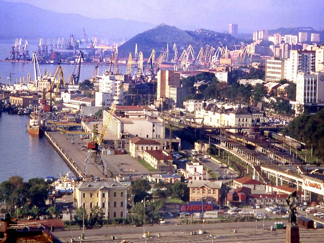 В "свободном порту" Владивостока устанавливается безвизовый режим