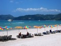 Таиланд: На пляжи Патонга можно приносить свои шезлонги